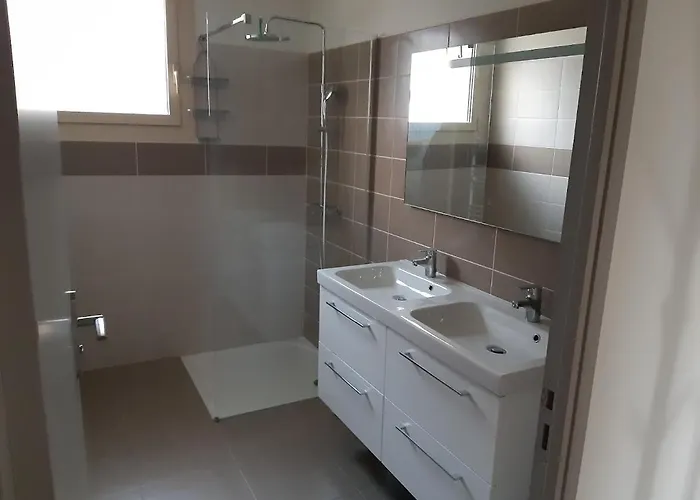 Agreable Maison Toute Equipee * Durfort-Lacapelette